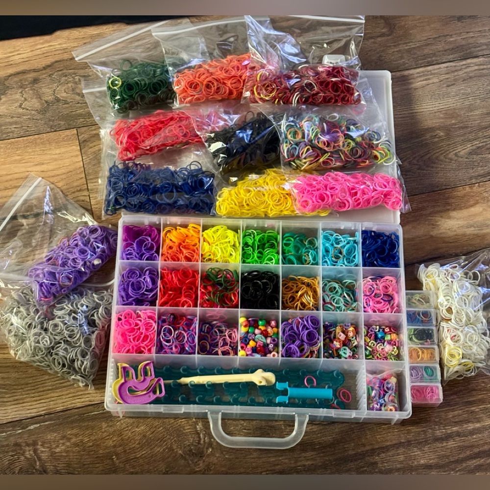 Colorful Rainbow Loom Bands Kit with Organizer